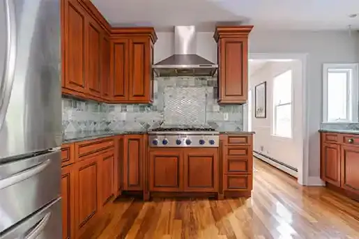 Choosing White Kitchen Cabinets